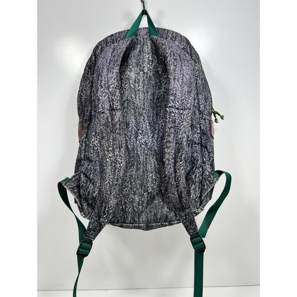 Rare— Patagonia Ironwood Backpack Blk/Gray W/ Green 20L Outdoors Camping Hiking - Picture 6 of 9